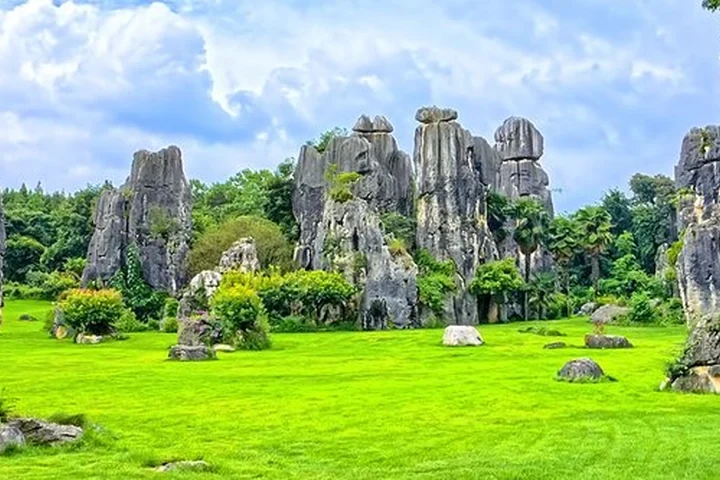 4-Day Kunming Karst & Culture Tour — itinerary scenery