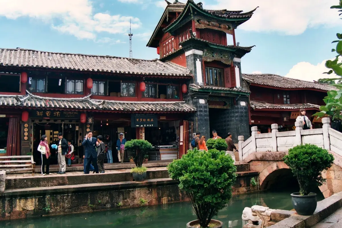 Lijiang Old Town and Baisha village scenery