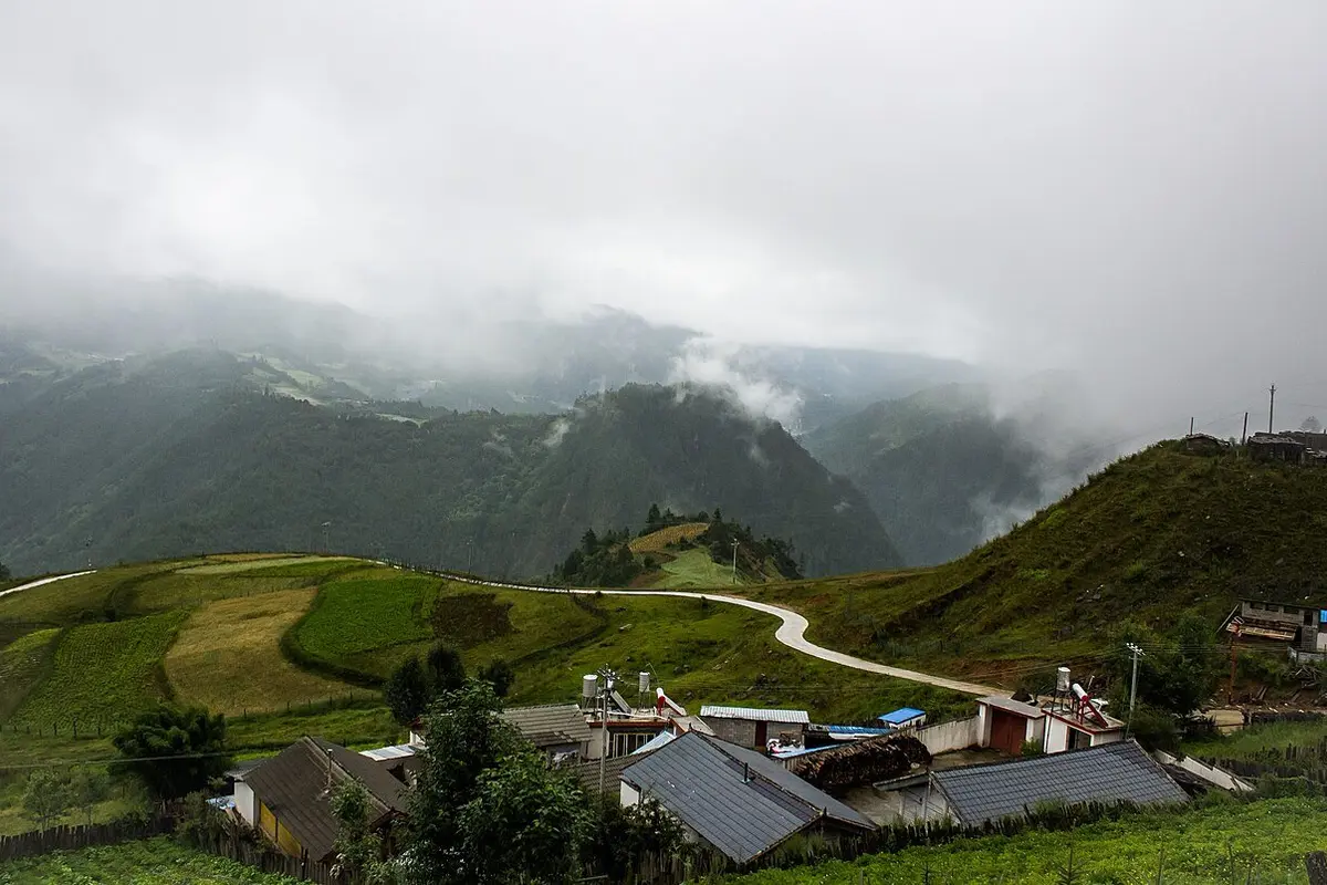 A village in the Nujiang Grand Canyon