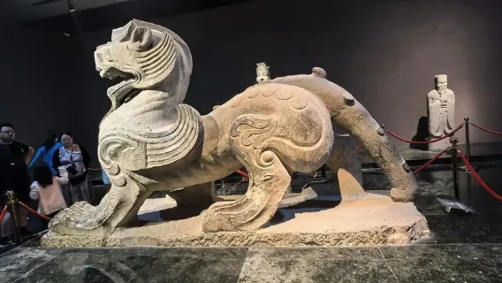 Longmen, White Horse Temple and Luoyang Museum — itinerary scenery