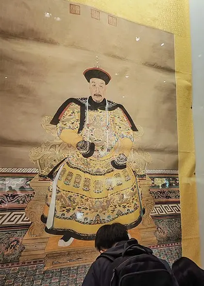 Portrait of Emperor Qianlong, patron of the Bower of the Ancient Catalpa in Qianlong Garden