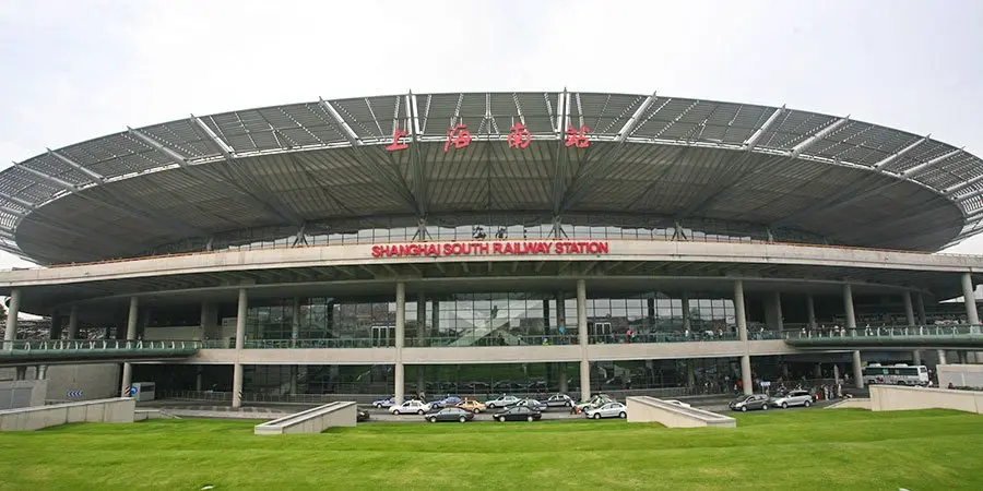 Shanghai railway station exterior for Chengdu route-planning context