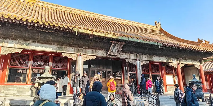 Palace of Earthly Honor at the Forbidden City - access, route and responsible visitor planning