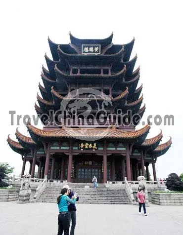 Shanghai–Wuhan travel planning context