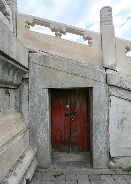 Forbidden City Tiger Caves at the Forbidden City - history, access, route and responsible visitor planning