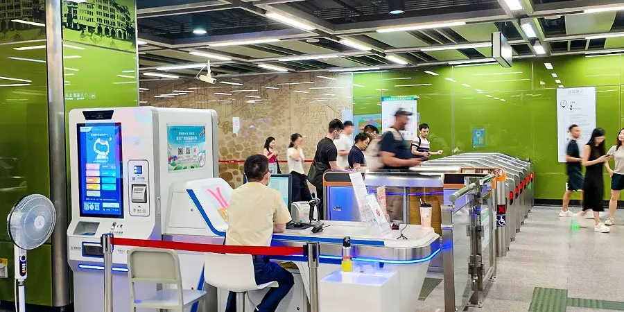 Guangzhou Metro check-in gate used as shared fare and station-access context