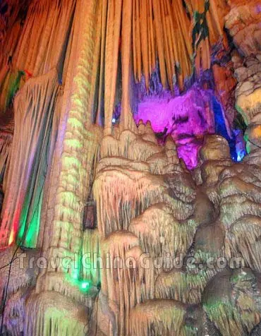 Archived Shangluo karst cave used as regional landform context