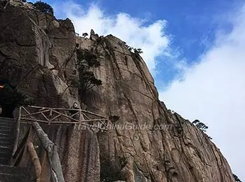 Archived landscape view identified as Huangshan Mountain