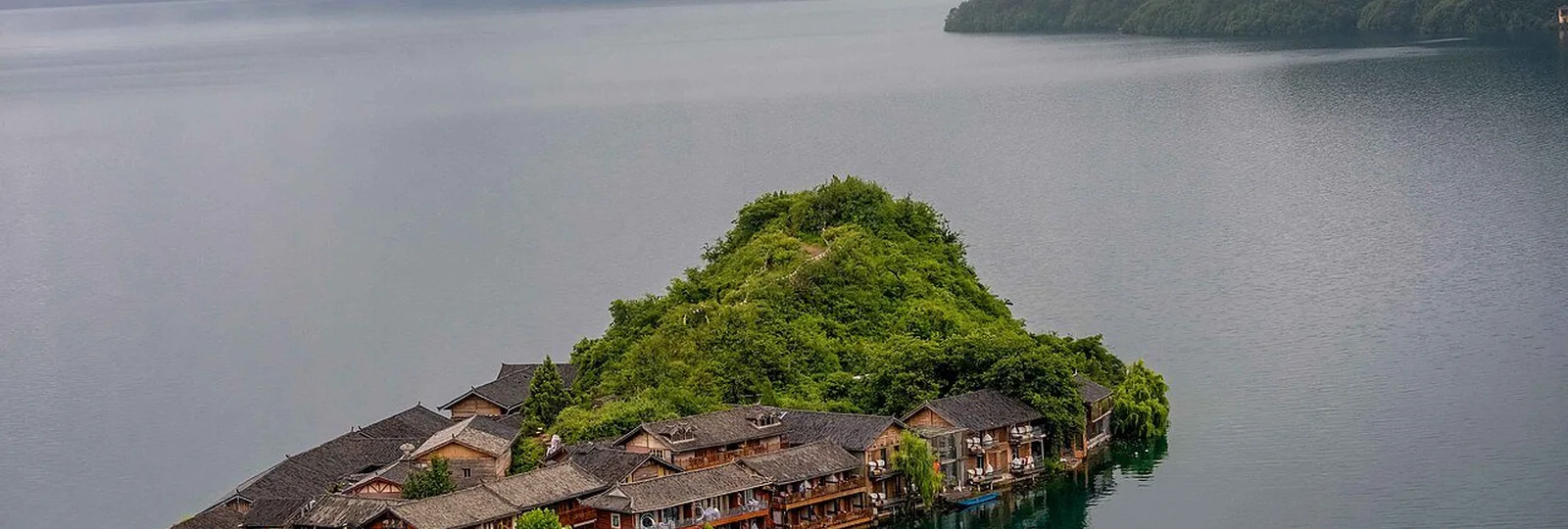 5-Day Lugu Lake Family Journey in Yunnan