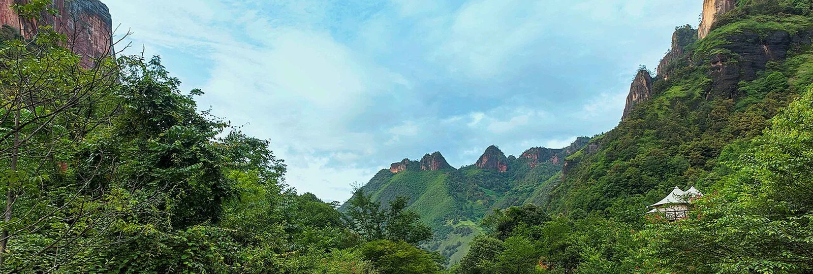 8-Day Nujiang & Dulongjiang Expedition in Yunnan