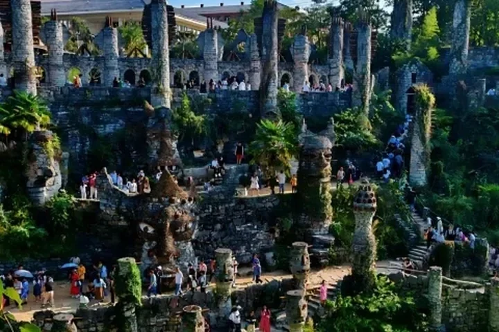 Qingyan Ancient Town and Yelang Valley — itinerary scenery