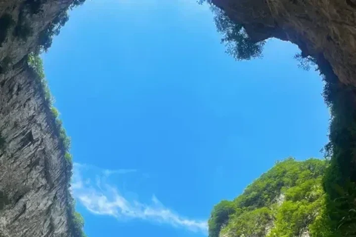 Zhijin Cave and Karst Canyon — itinerary scenery