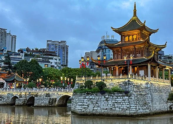 Guiyang Parks, Jiaxiu Tower and Qingyan — itinerary scenery