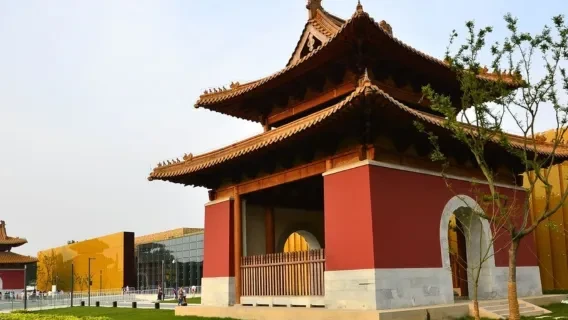 Niushou Mountain, Baoen Temple and River Lights — itinerary scenery