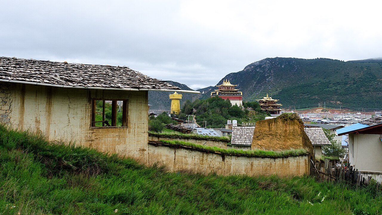 Arrival in Shangri-La during the 8-Day Yubeng Ice Lake & Waterfall Trek itinerary