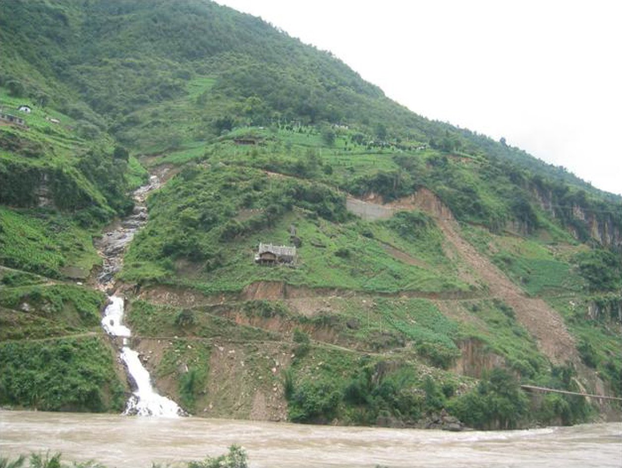 Stone Moon Viewpoint during the 7-Day Nujiang Landscape Photography Tour itinerary