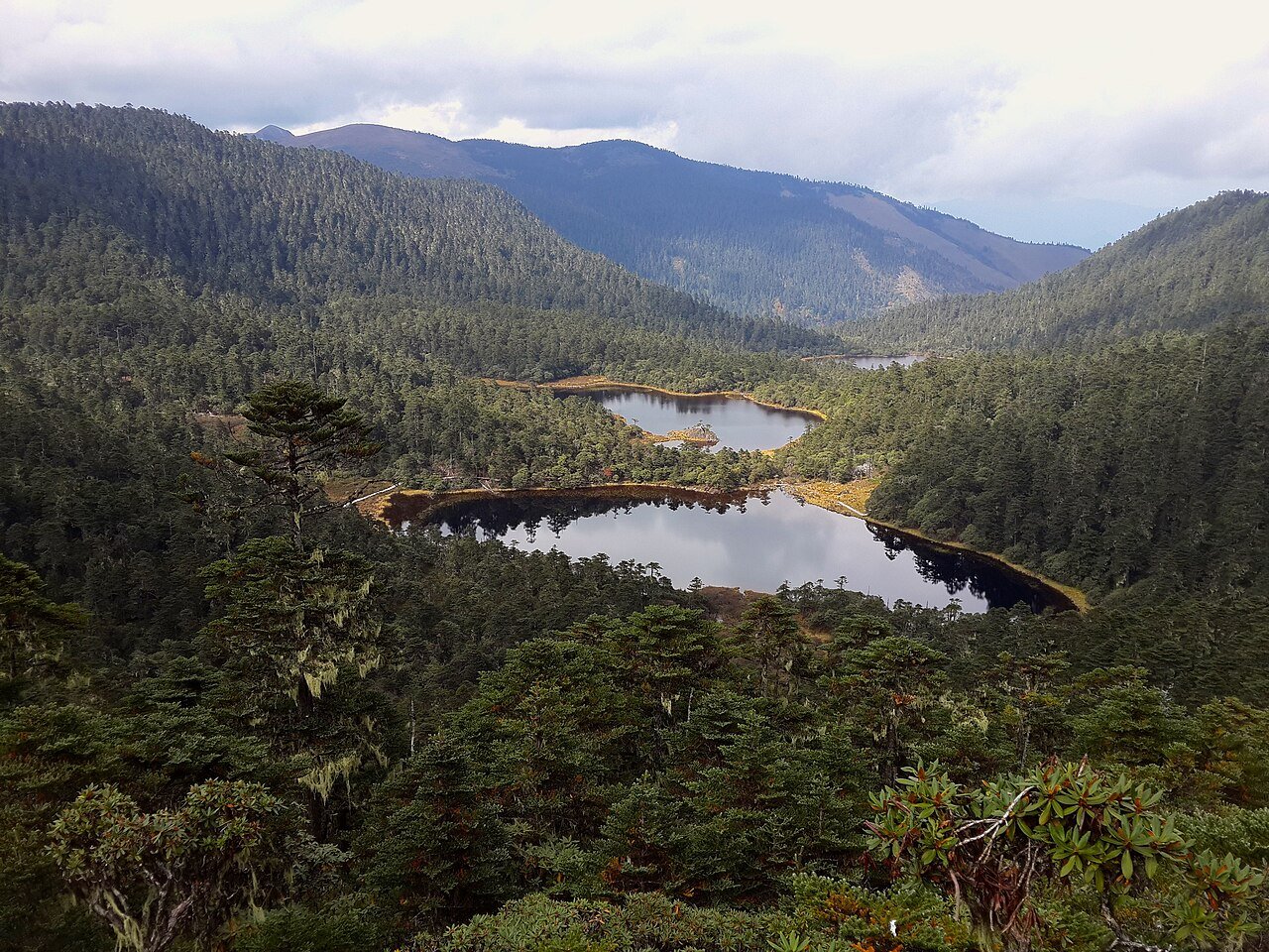 Private Lugu Lake Circuit during the 7-Day Northern Yunnan Lake & Culture Tour itinerary