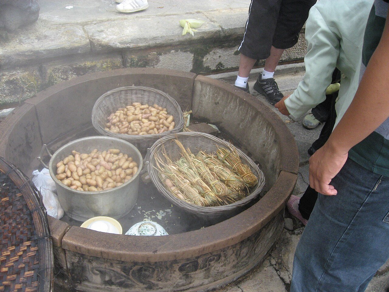 Tengchong Departure during the 8-Day Nujiang Canyon & Tengchong Tour itinerary