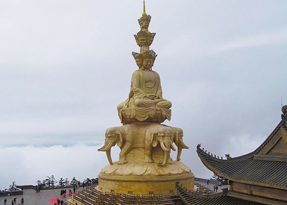 Buddhist statue on Mount Emei Golden Summit