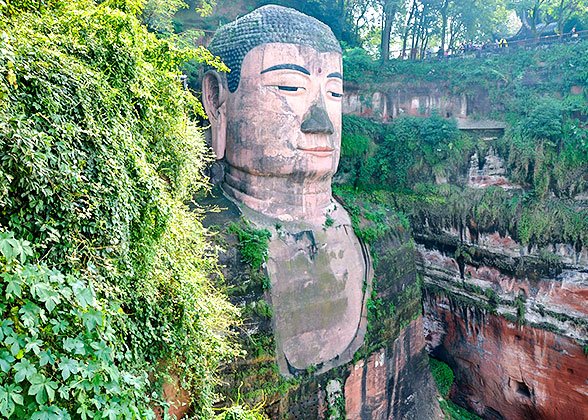  during the 7-Day Chengdu & Jiuzhaigou Nature Tour itinerary