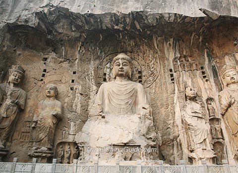 Cliff carvings at Longmen Grottoes